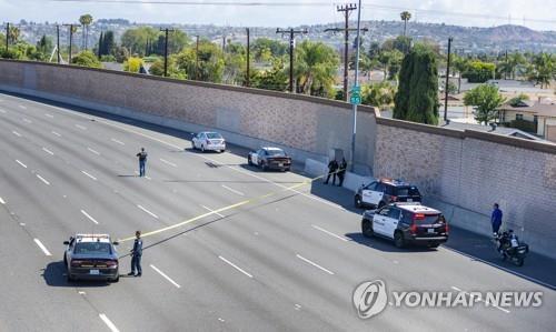 [기타] (미) '난폭운전 시비' 총격에 6살 아이 사망…범인에 3억원대 현상금