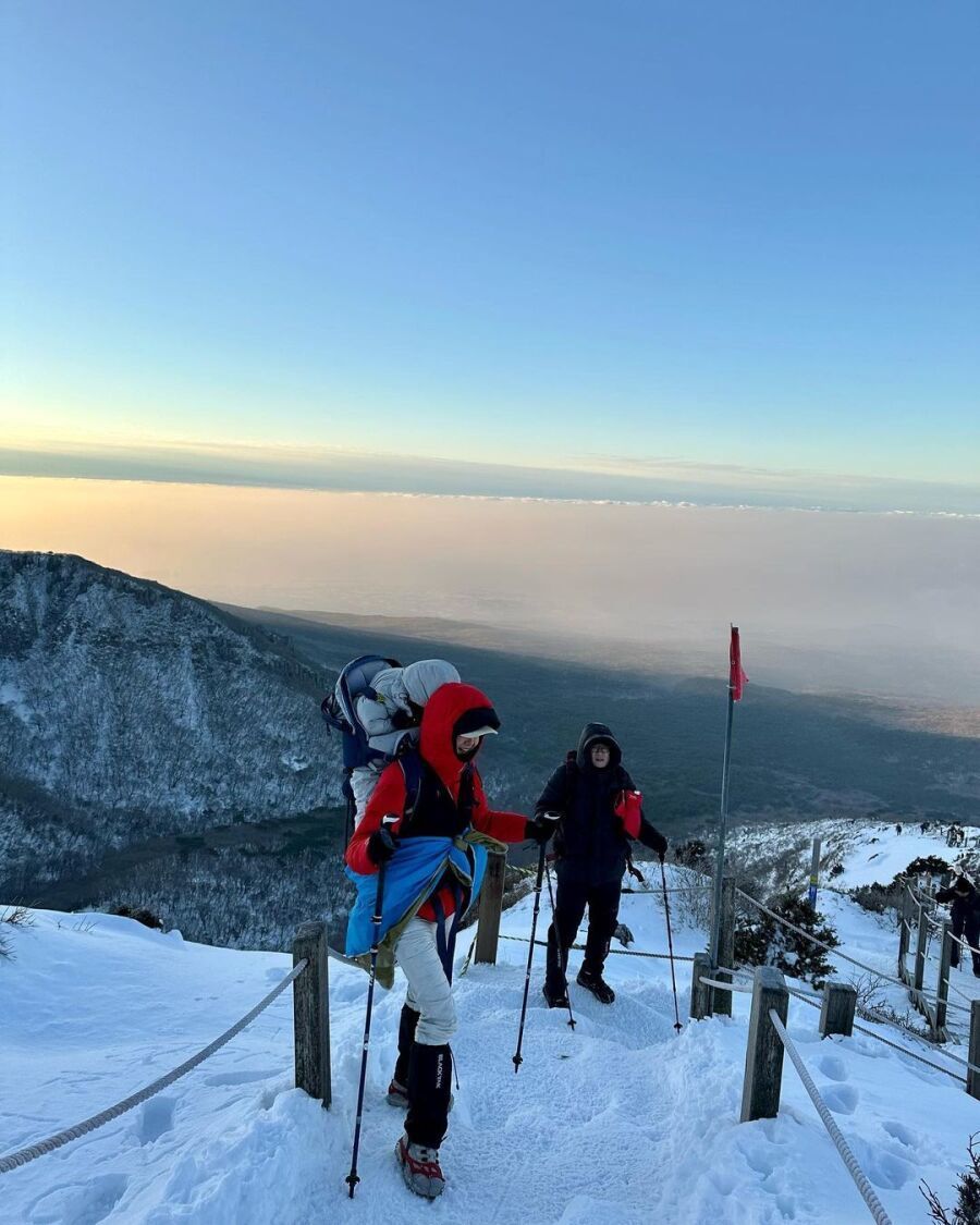 20kg 아들 업고 한라산 등반한 이시영