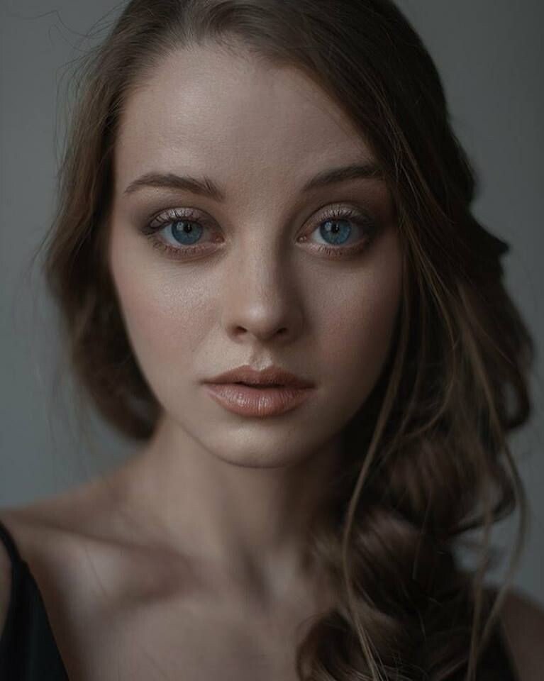 여성의 아름다움을 찍는 28세 러시아 사진작가