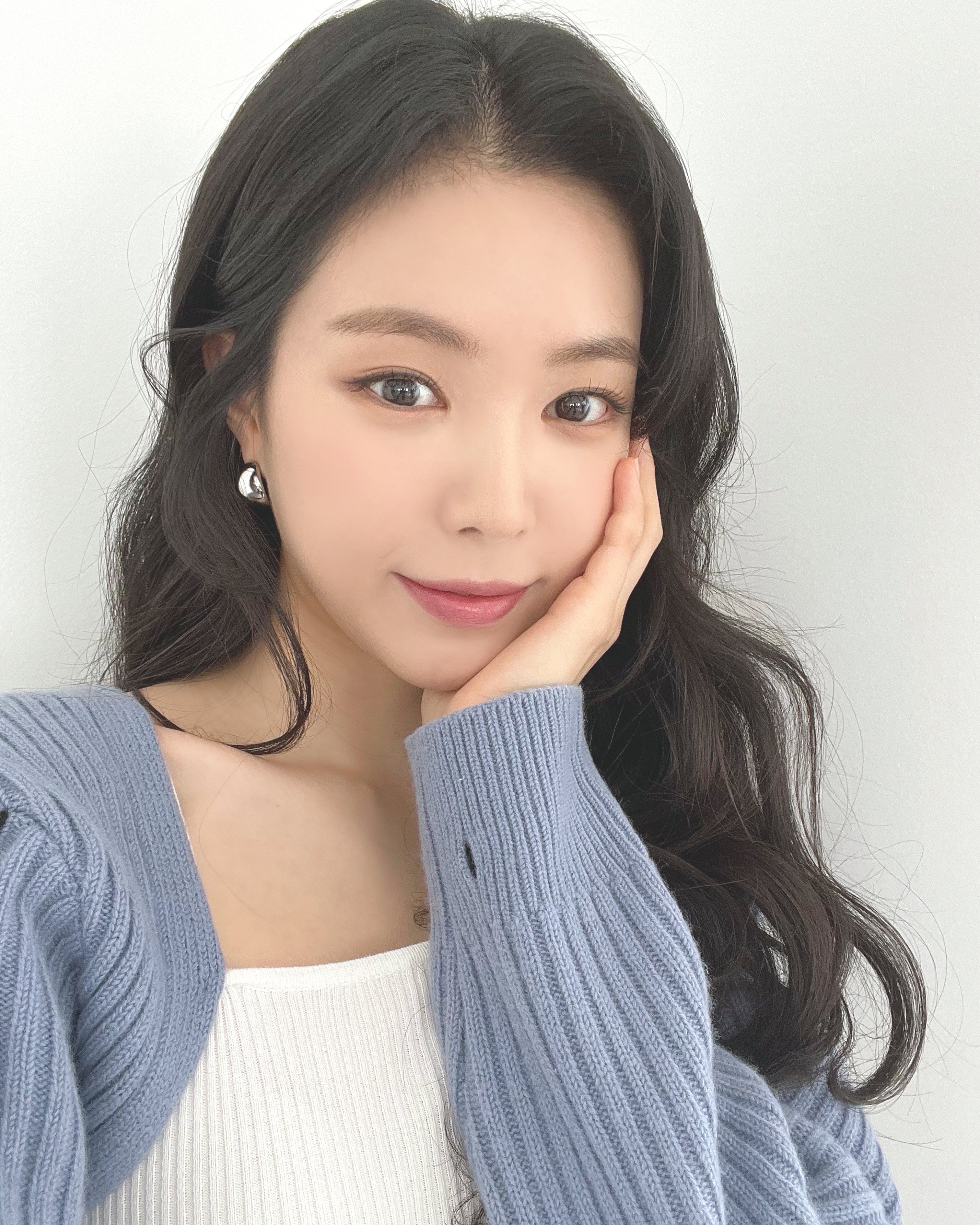 [연예] 손나은