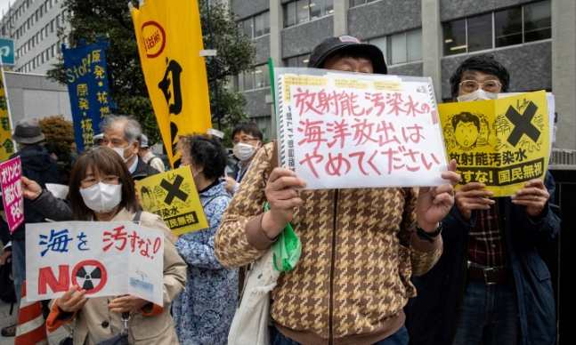 [기타] 툰베리는 어디?…中 비판하던 환경·인권단체들, 日엔 '침묵'